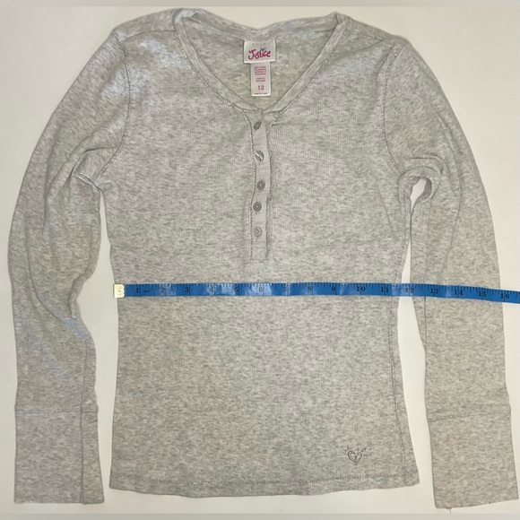 Kids Sweater Tees - Lot of 5 - Picture 2 of 16